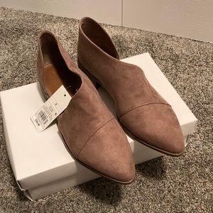 NWT Brown Free People dupes. Suede texture.